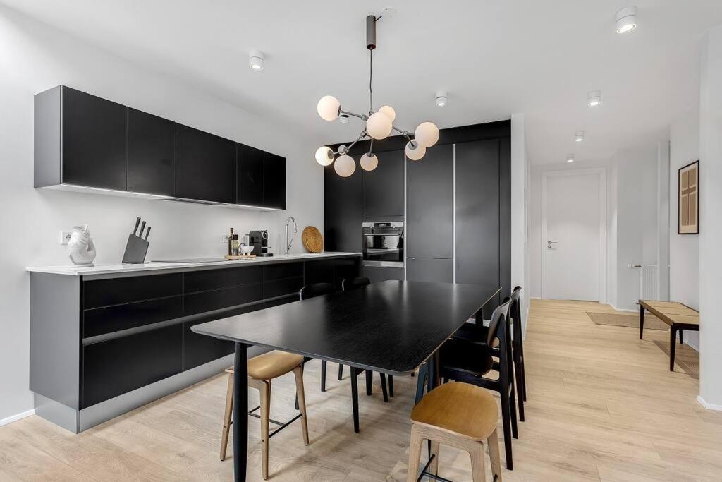 Luxury Penthous - 3 Bedroom - 2 Bath - Freeparking - Downtown Reykjavík Kültér fotó
